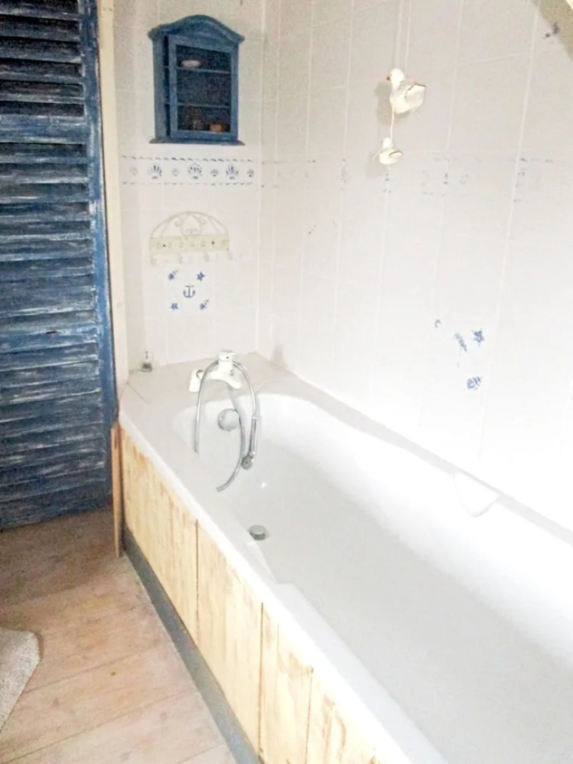 House With 3 Bedrooms in Bretteville, With Furnished Garden and Wifi -