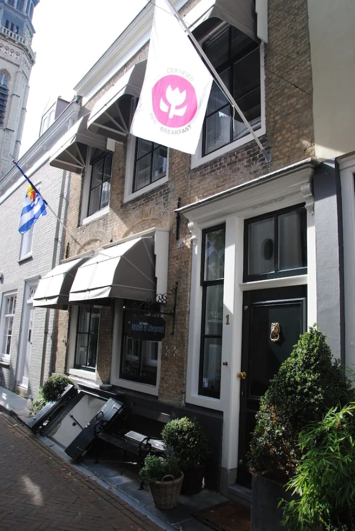 Bed & Breakfast Adrichem en Scherpenseel