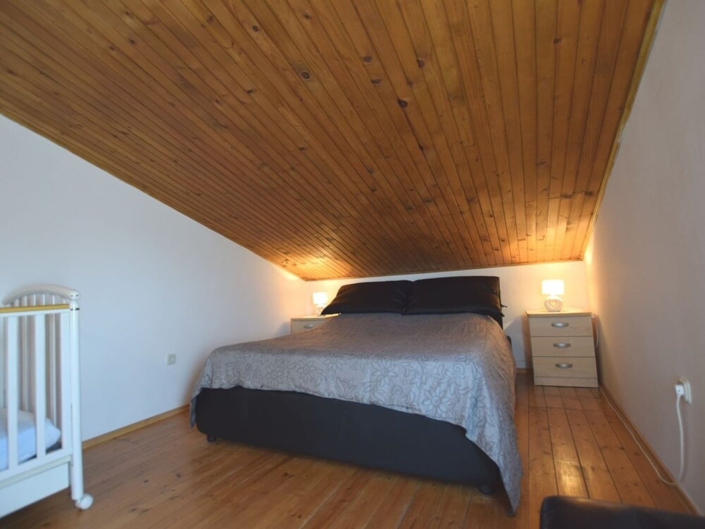 Upscale Apartment in Banjole With Pool