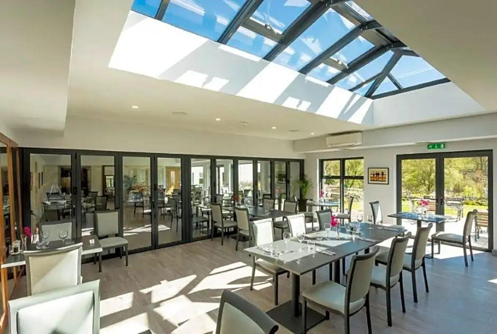 The Brander Lodge Hotel and Bistro