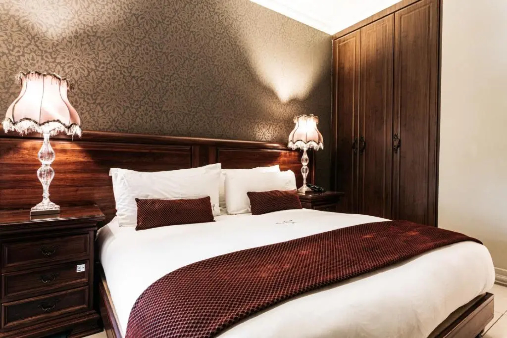 Tramonto Boutique Hotel