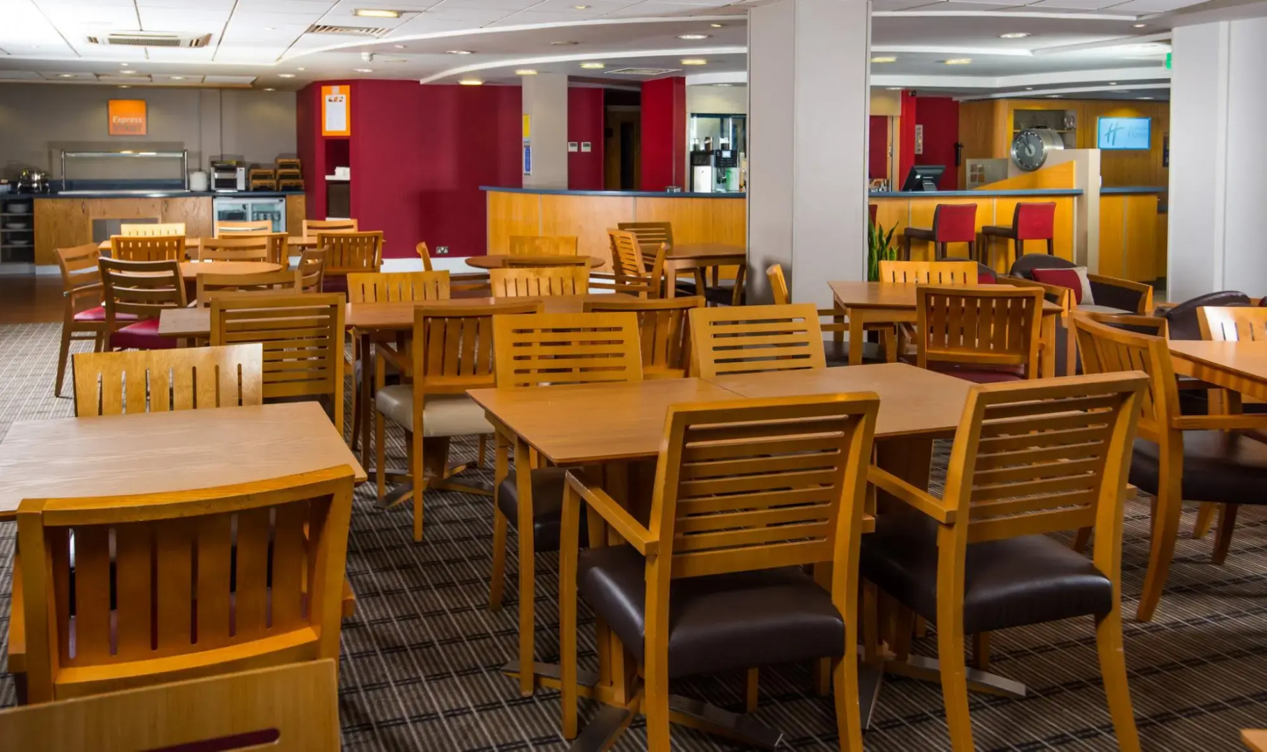Express Holiday Inn Swansea M4/J43