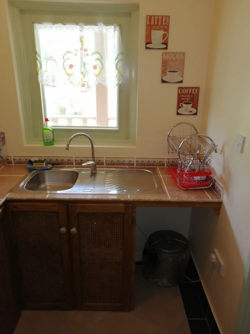 Trois Piton Apartments