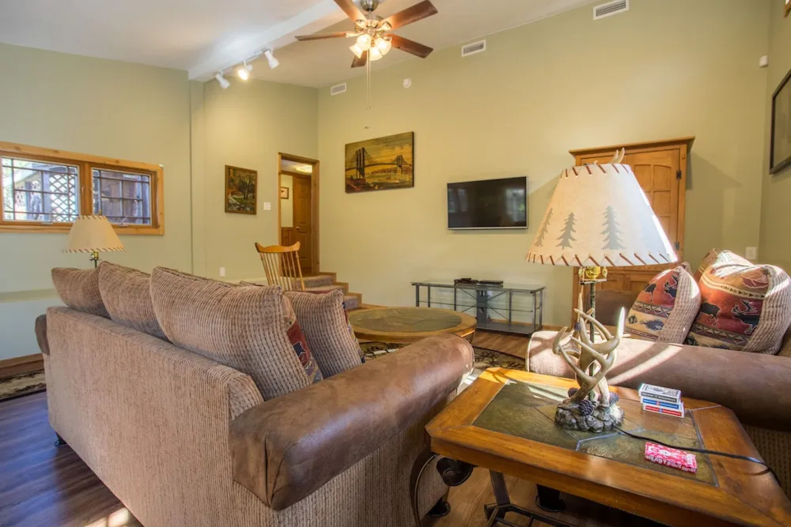 Henrys Hideaway by RedAwning