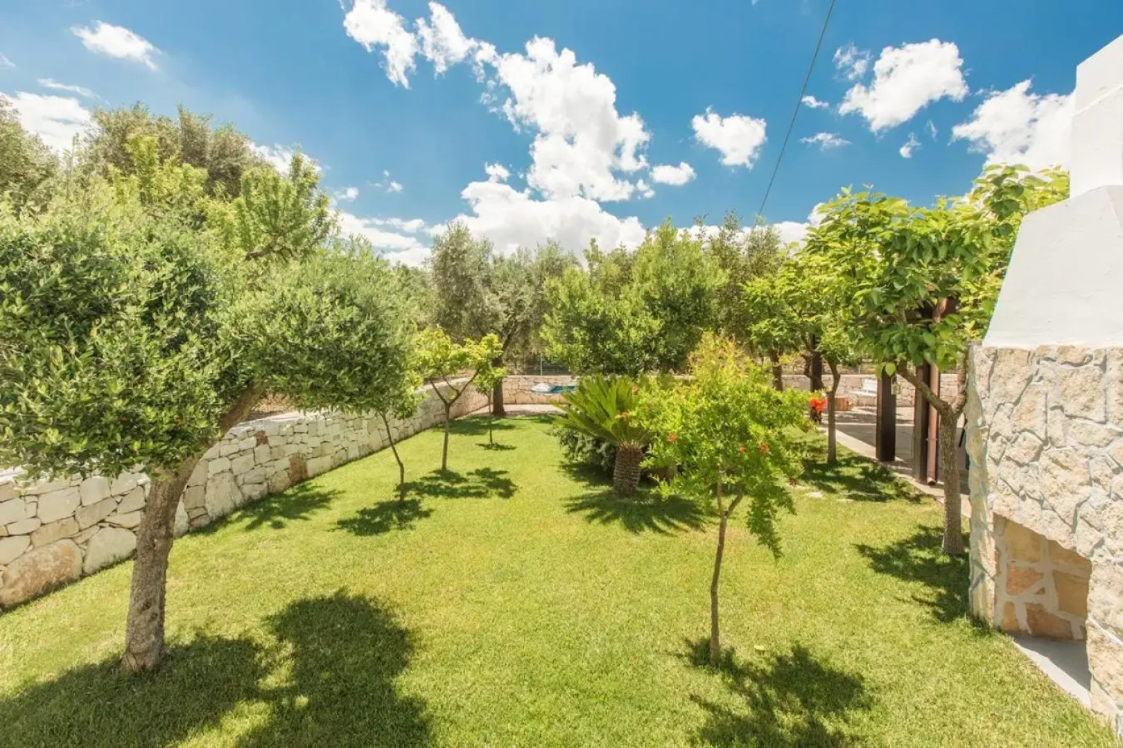 Trullo del Mandarino con piscina