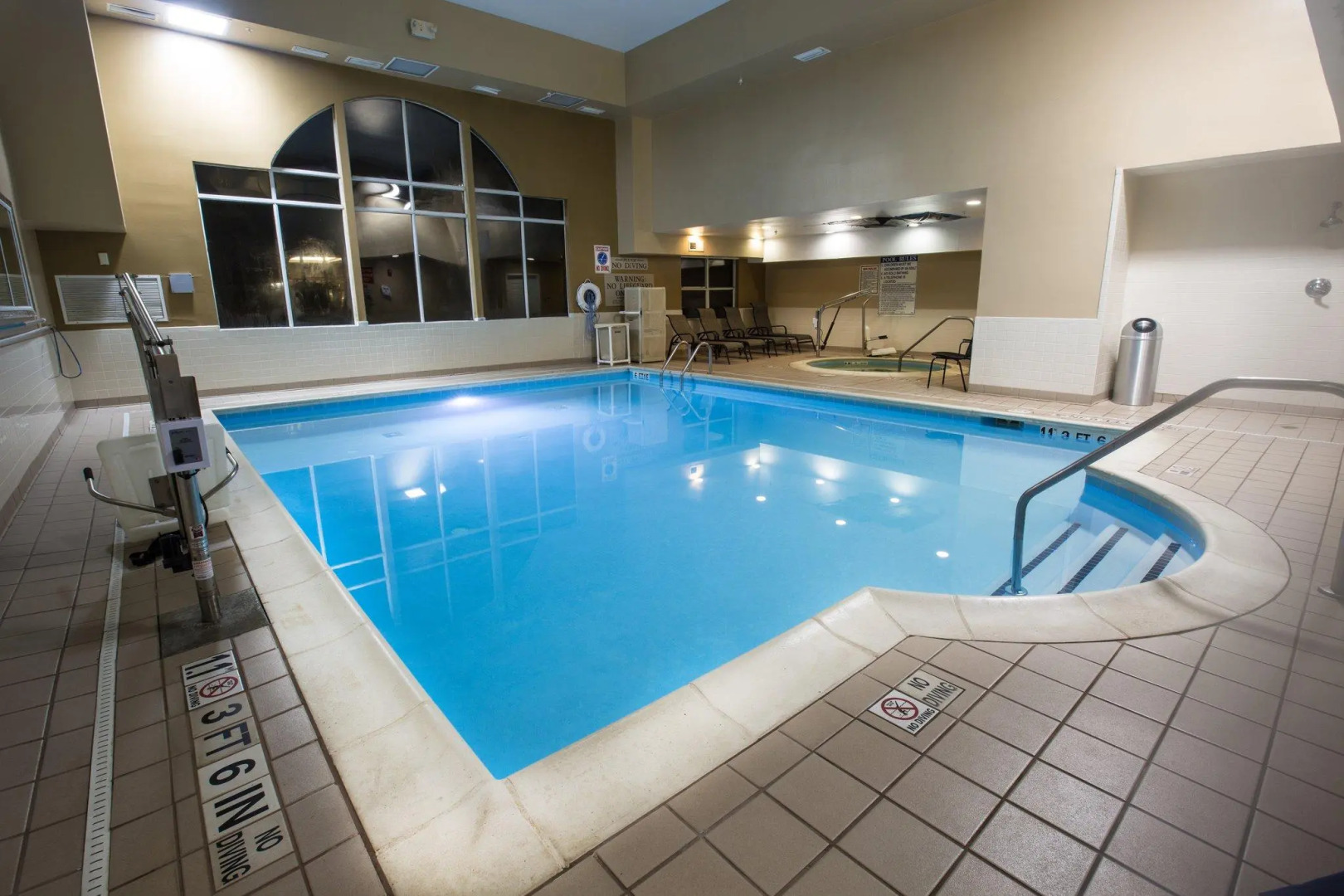 Holiday Inn Express Alpharetta - Roswell by IHG