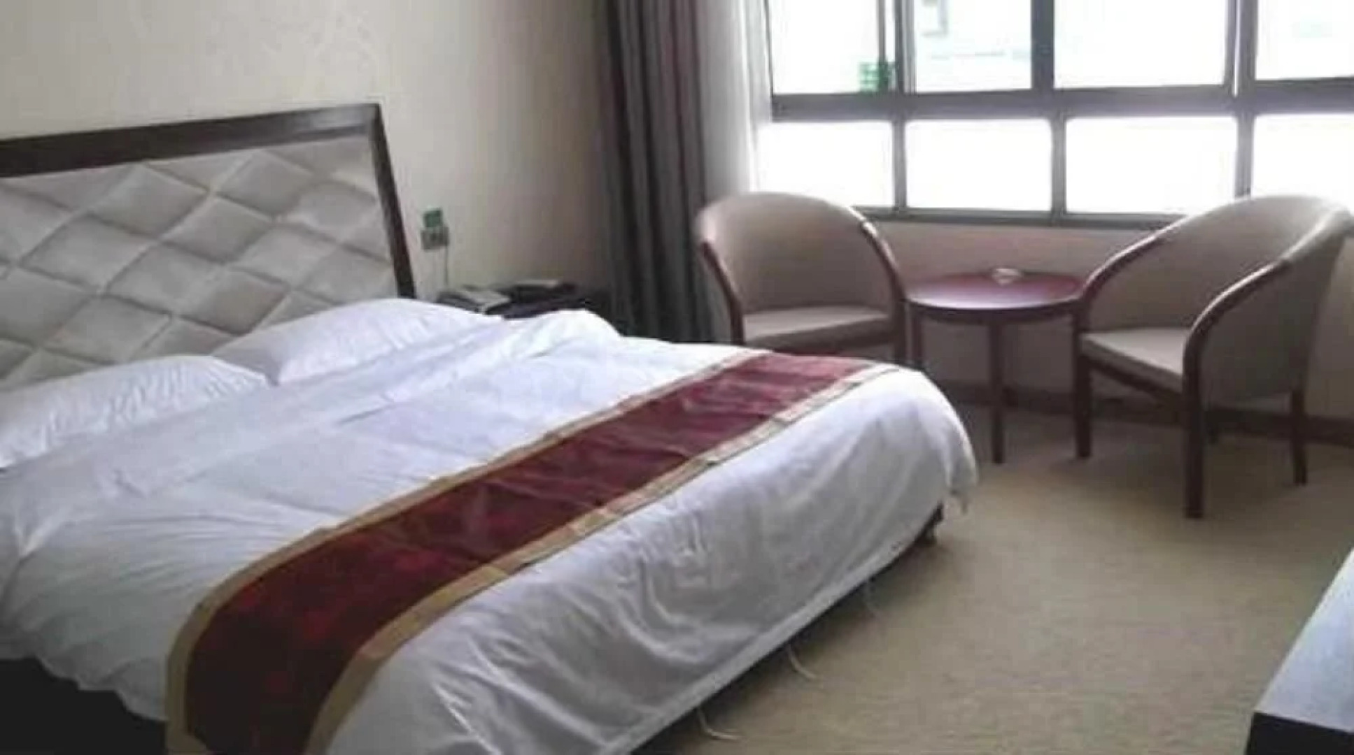 Lu'an Geruitai Business Hotel