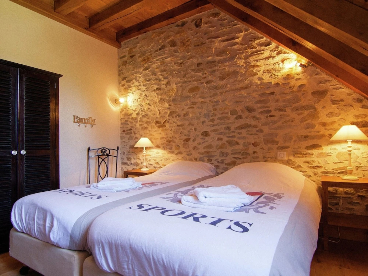 Elegant Villa in Saint-medard