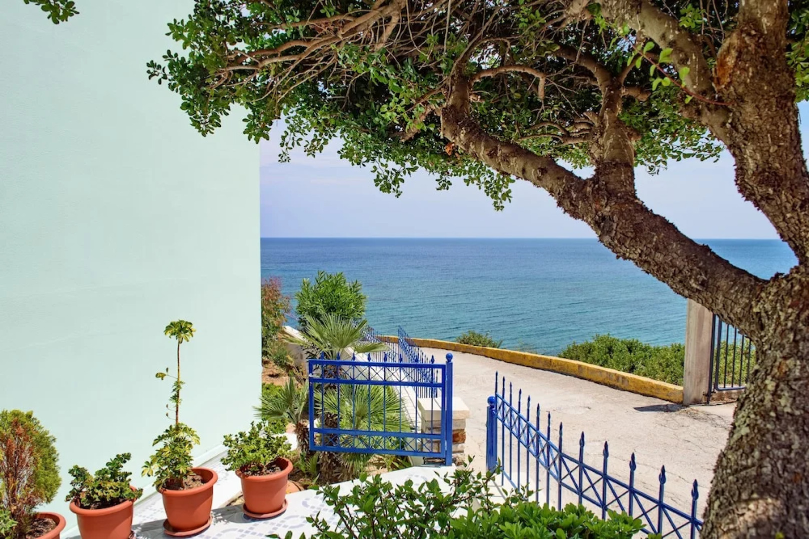 Sea Breeze Hotel Apartments & Residences