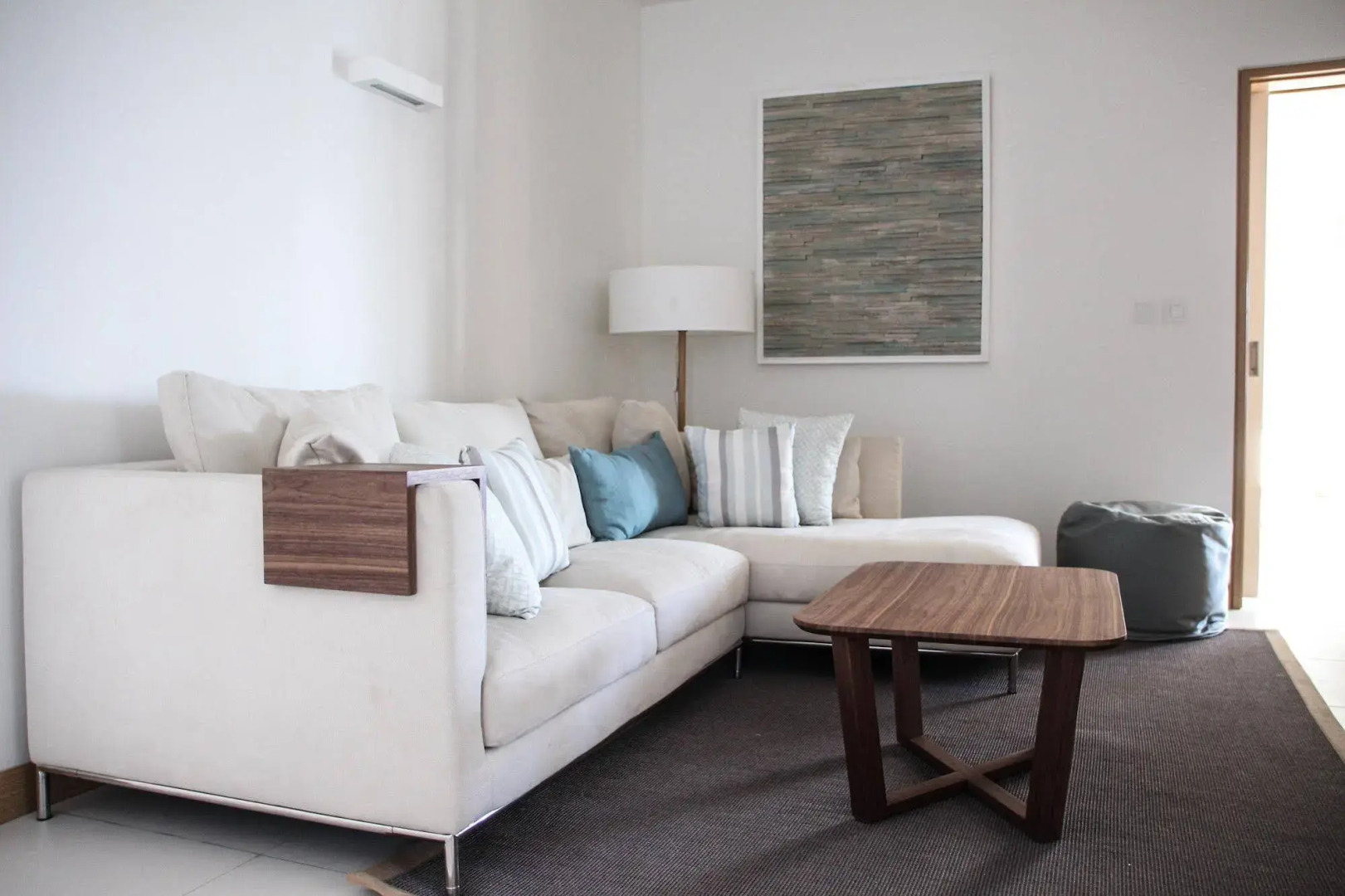 Latitude Luxury Seafront Apartments