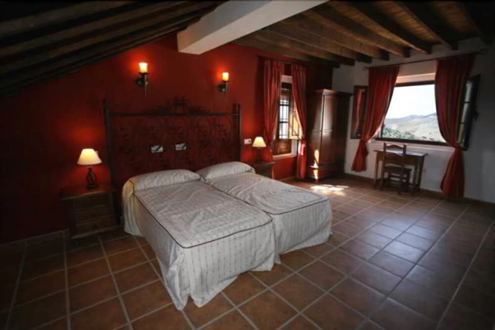 Casona Los Moriscos Hotel