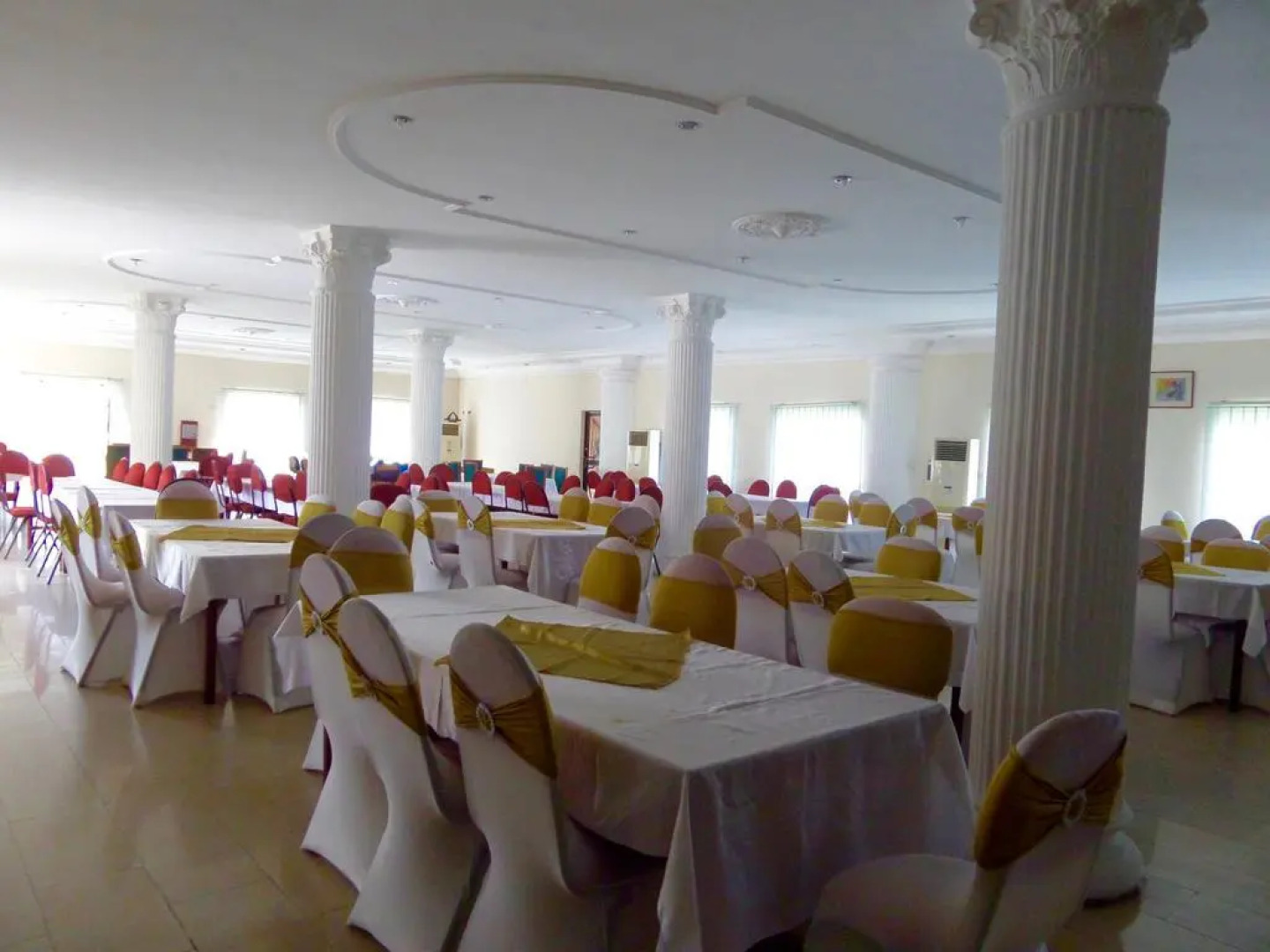 Peninsula Resort LTD