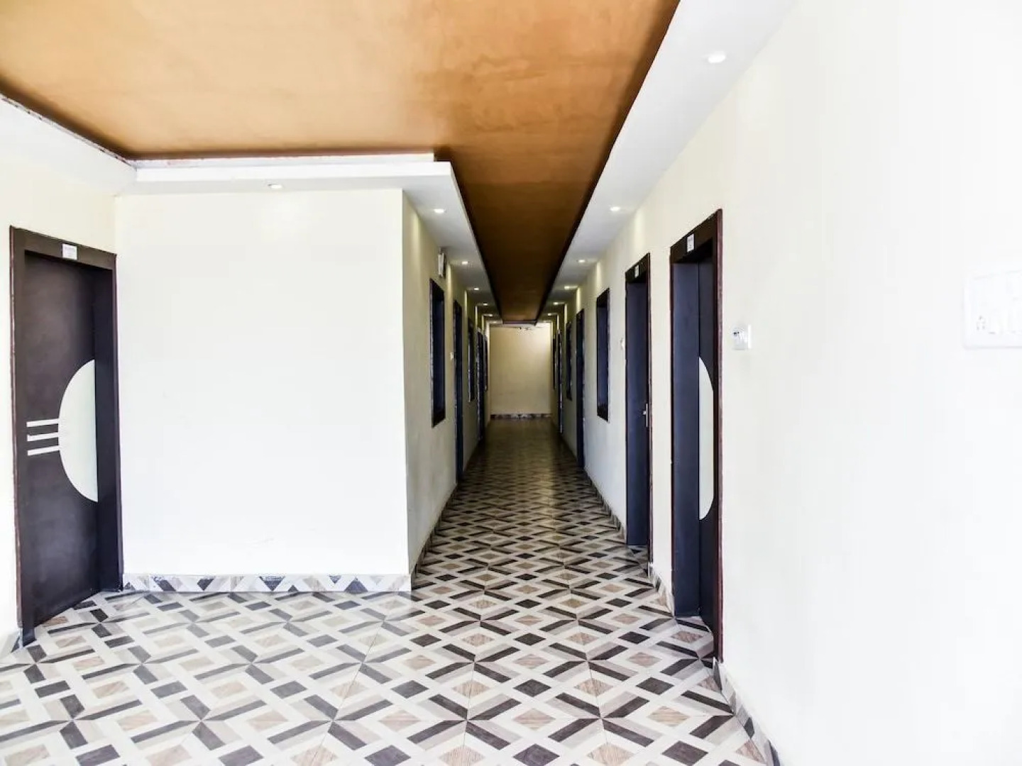 OYO 24840 Hotel Ashiana Farm