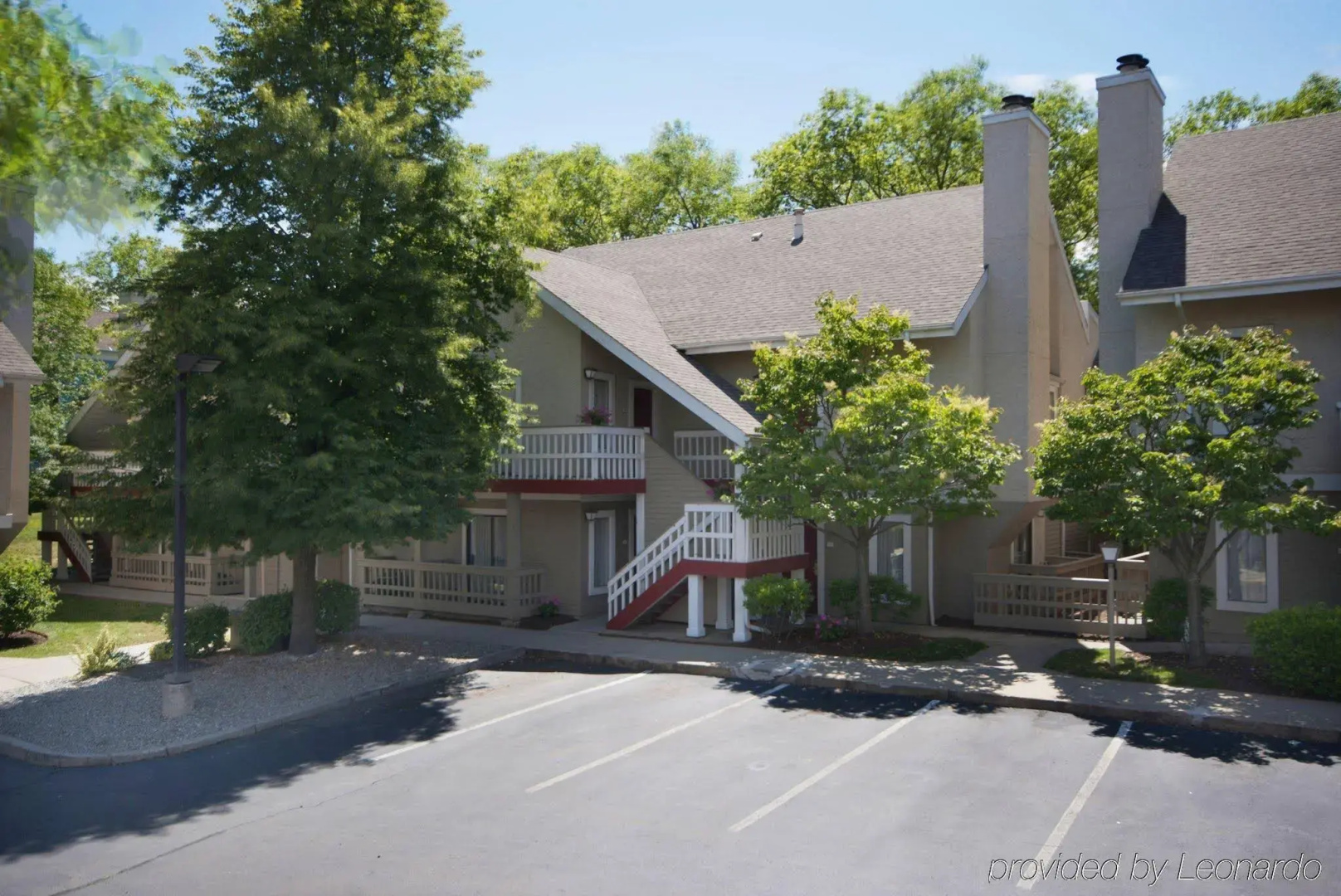 New Haven Village Suites