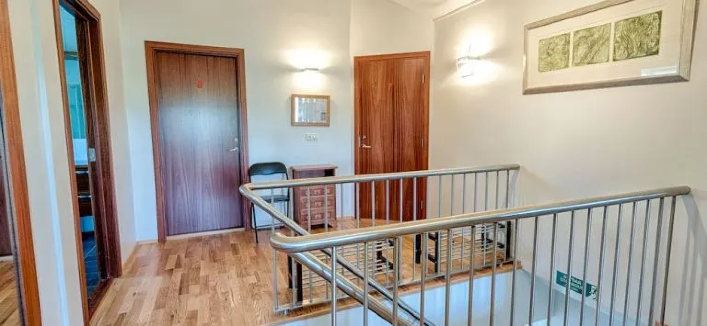 Hellisholar Guesthouse