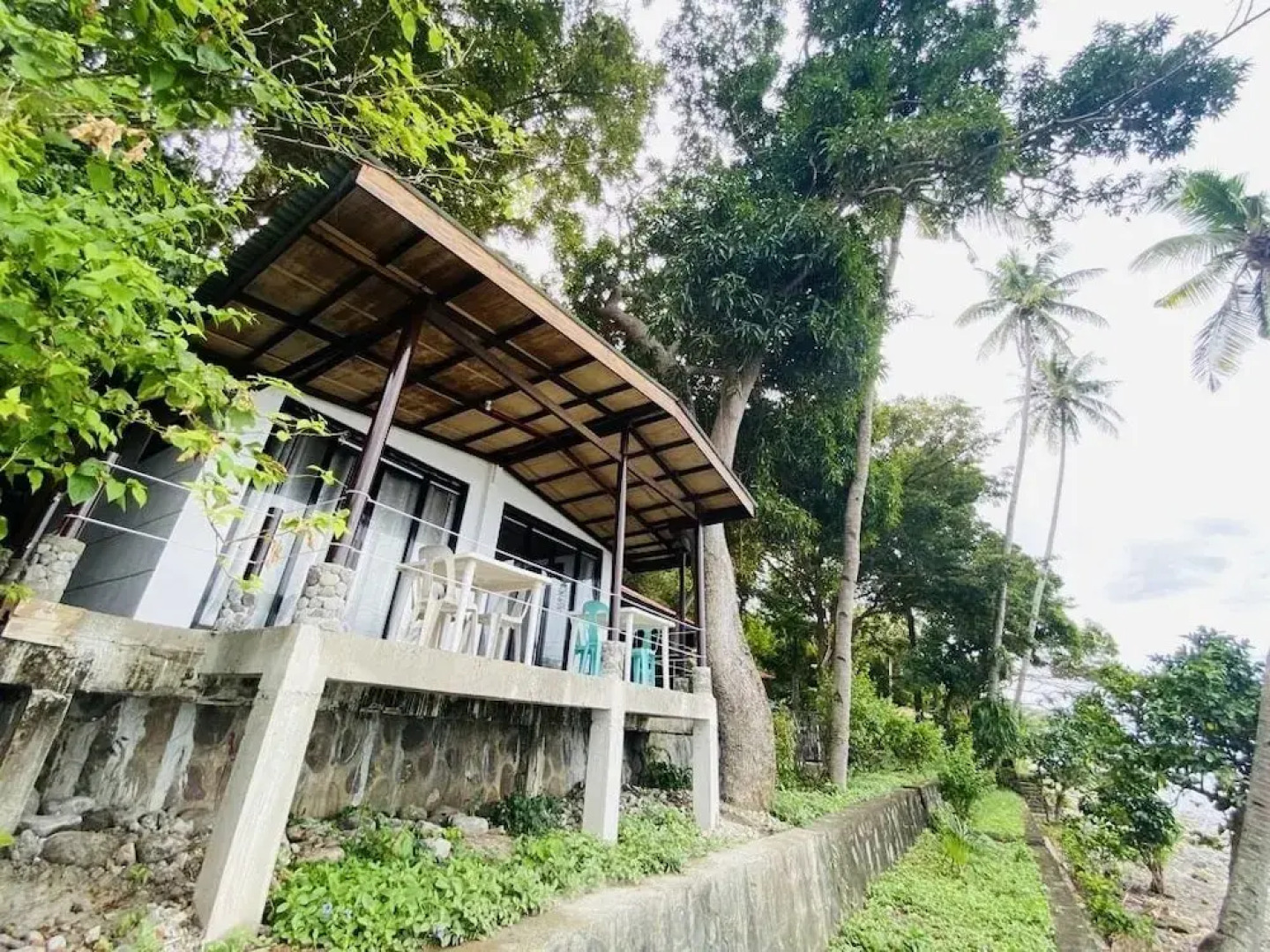 Villa Milagros Dive Inn Anilao