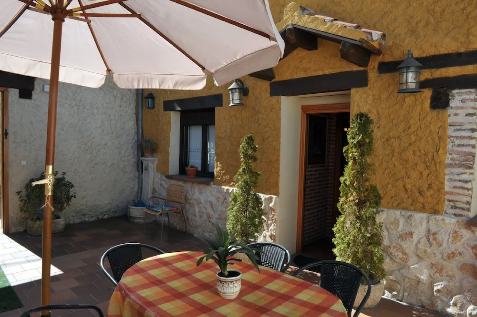 Casa Real Pósito II