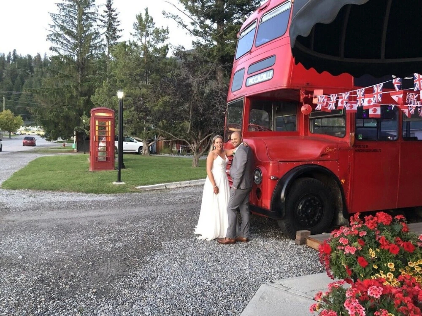 The Piccadilly Motel