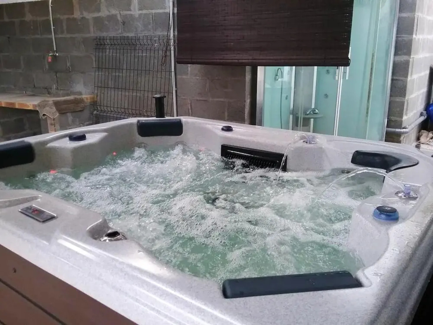 House With 5 Bedrooms in Saint joseph, With Wonderful sea View and Enclosed Garden Near the Beach