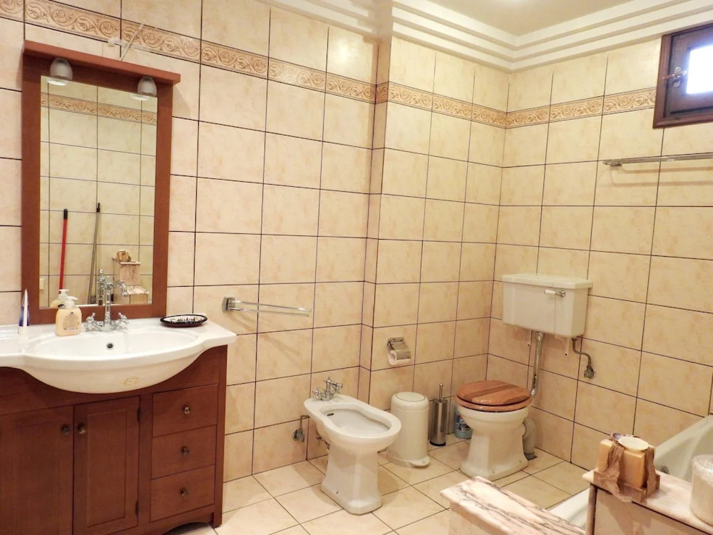 House With 4 Bedrooms in Volos, With Wonderful sea View, Furnished Ter