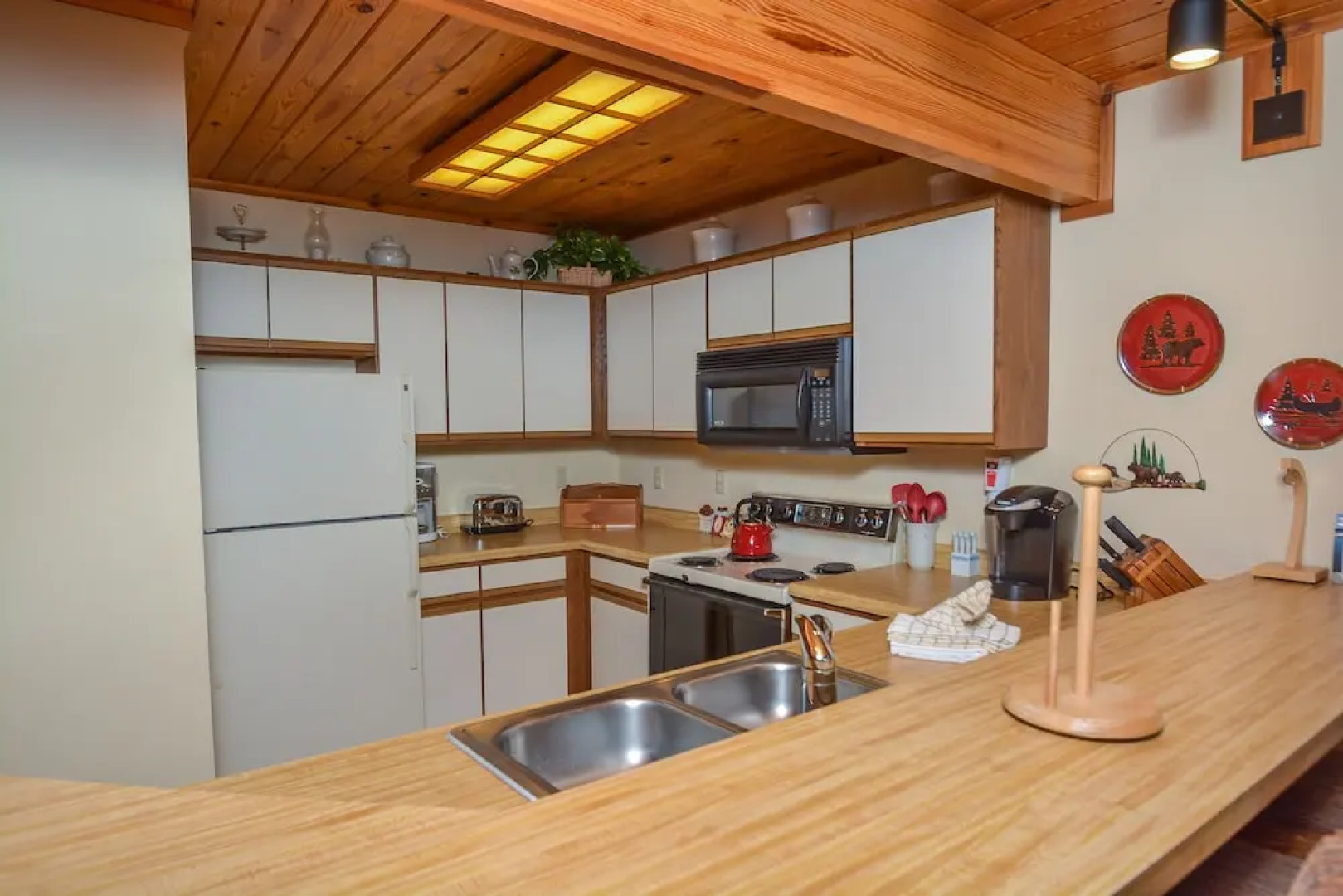 Sunplace 3 Bedroom Townhome #07