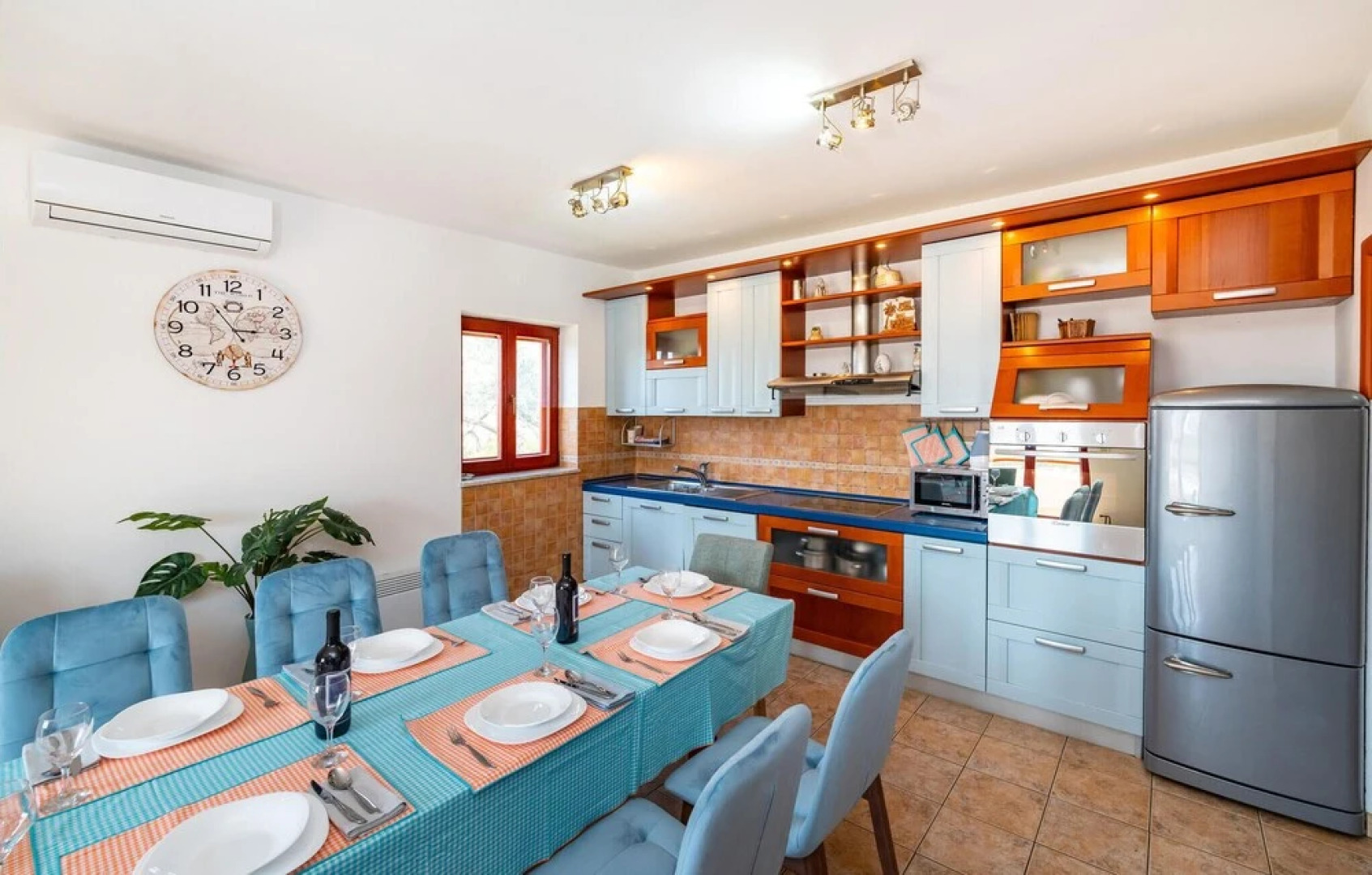 Awesome Home in Sv Filip i Jakov With Sauna, Wifi and 5 Bedrooms