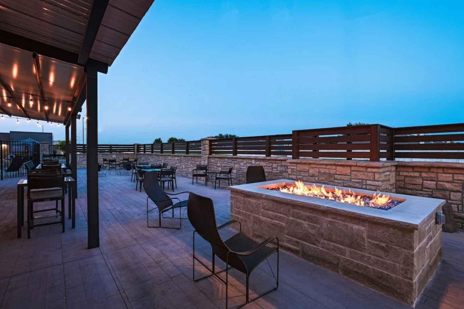 Courtyard by Marriott Dallas Grand Prairie