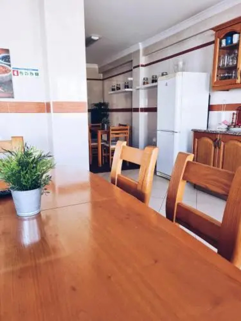 DOWNTOWN-Guest House