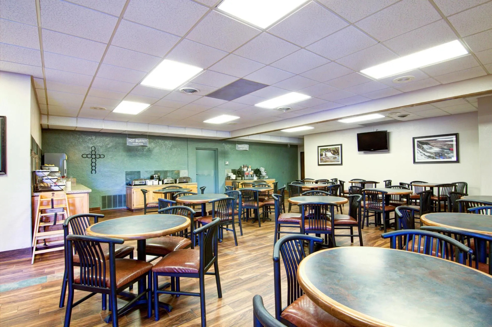 Best Western Center Pointe Inn