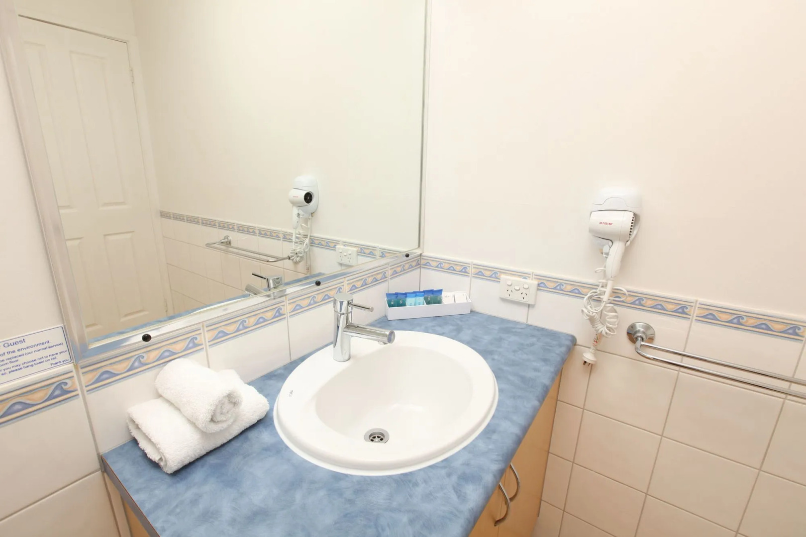 Seaview Motel and Apartments