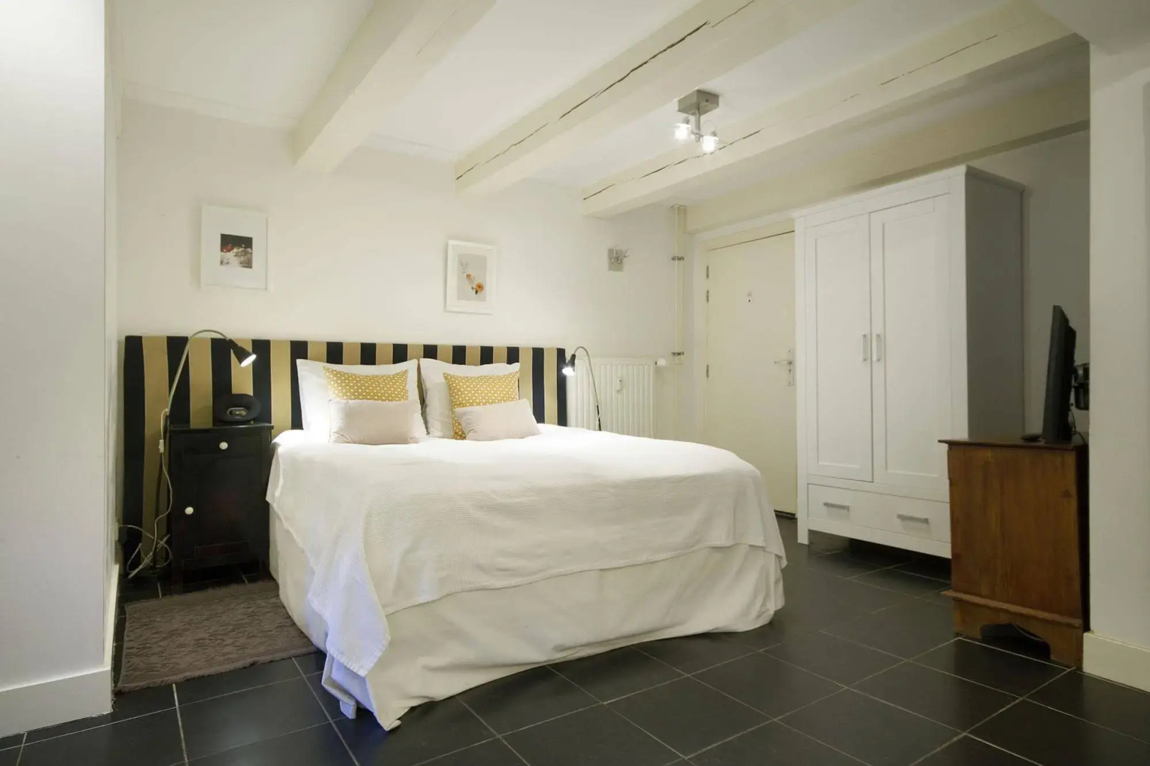 CoHo Apartment Suites