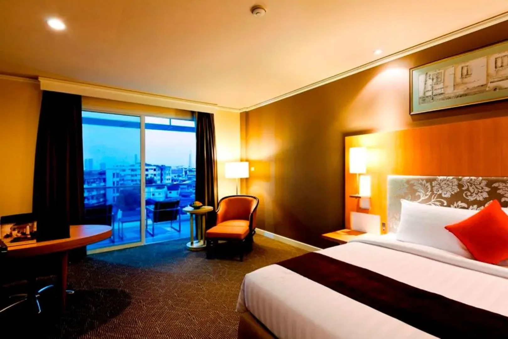 Royal Princess Larn Luang