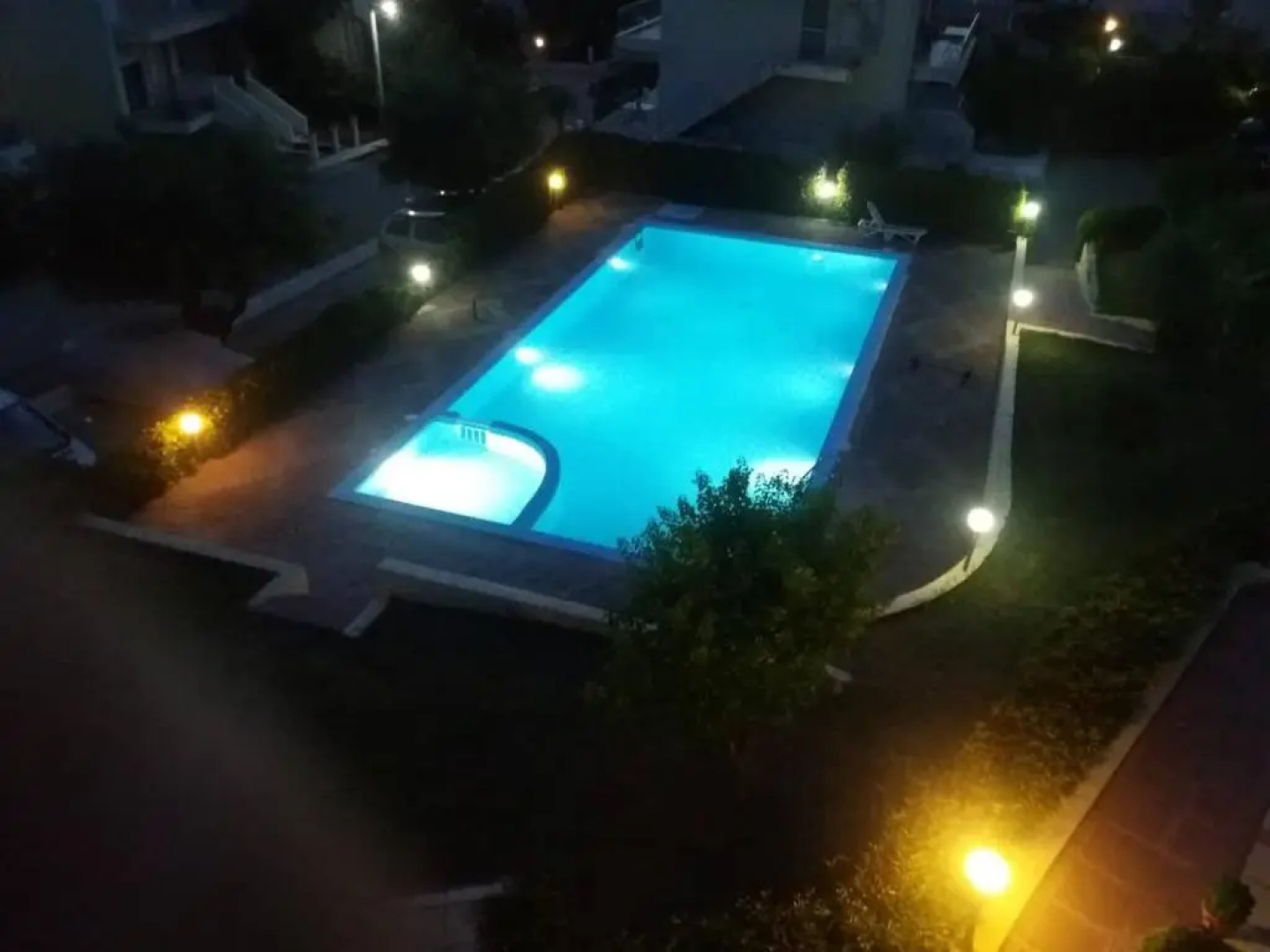 Gerakini 2BR Apt with Shared Pool