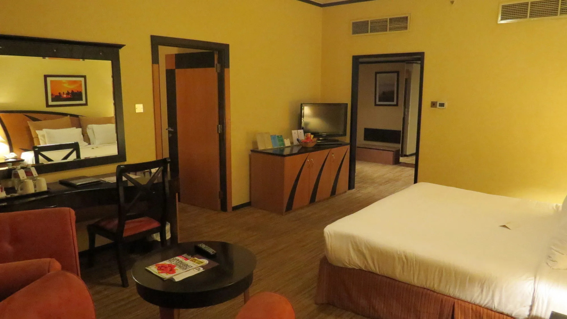 Отель The Park Hotel Formerly Al Jawhara Gardens