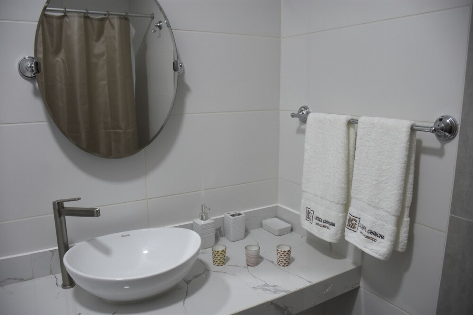 Hotel Luxotel Chincha