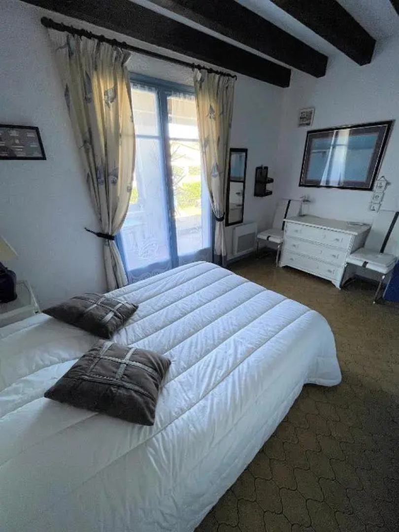 Réf 277 Seignosse LES BOURDAINES , à proximité immédiate de la plage, Villa patio classée 2 étoiles , 8 personnes