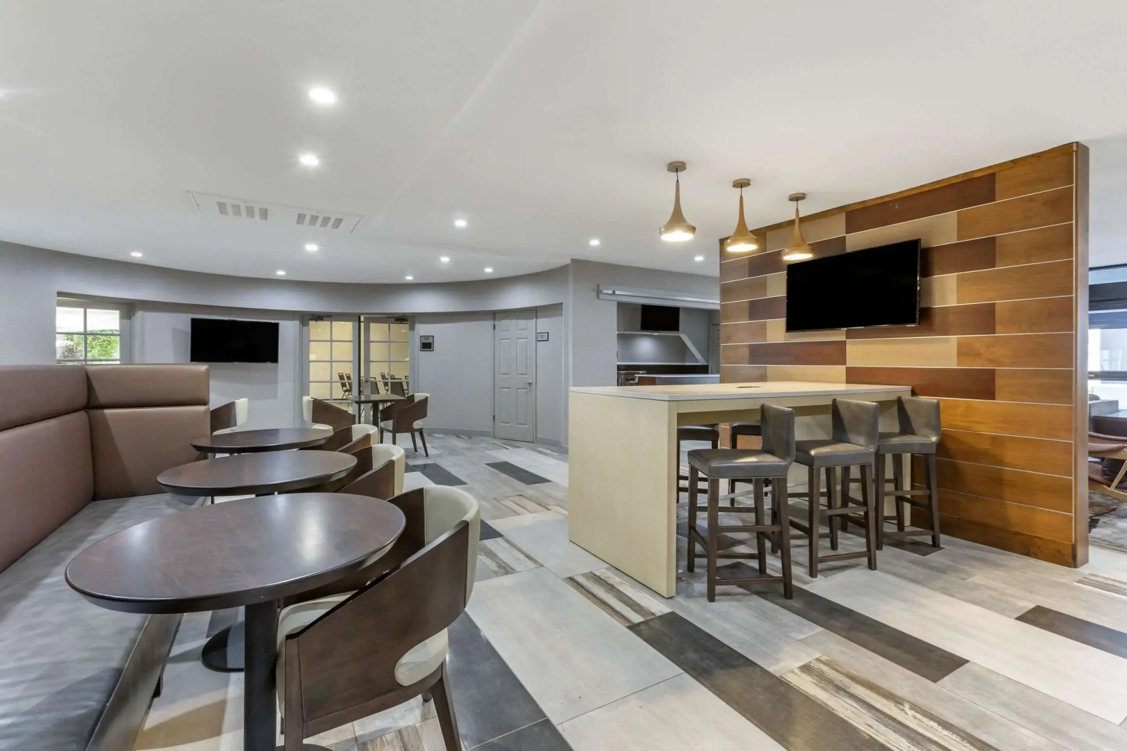 Windmill Suites Surprise - Phoenix, an Ascend Collection Hotel