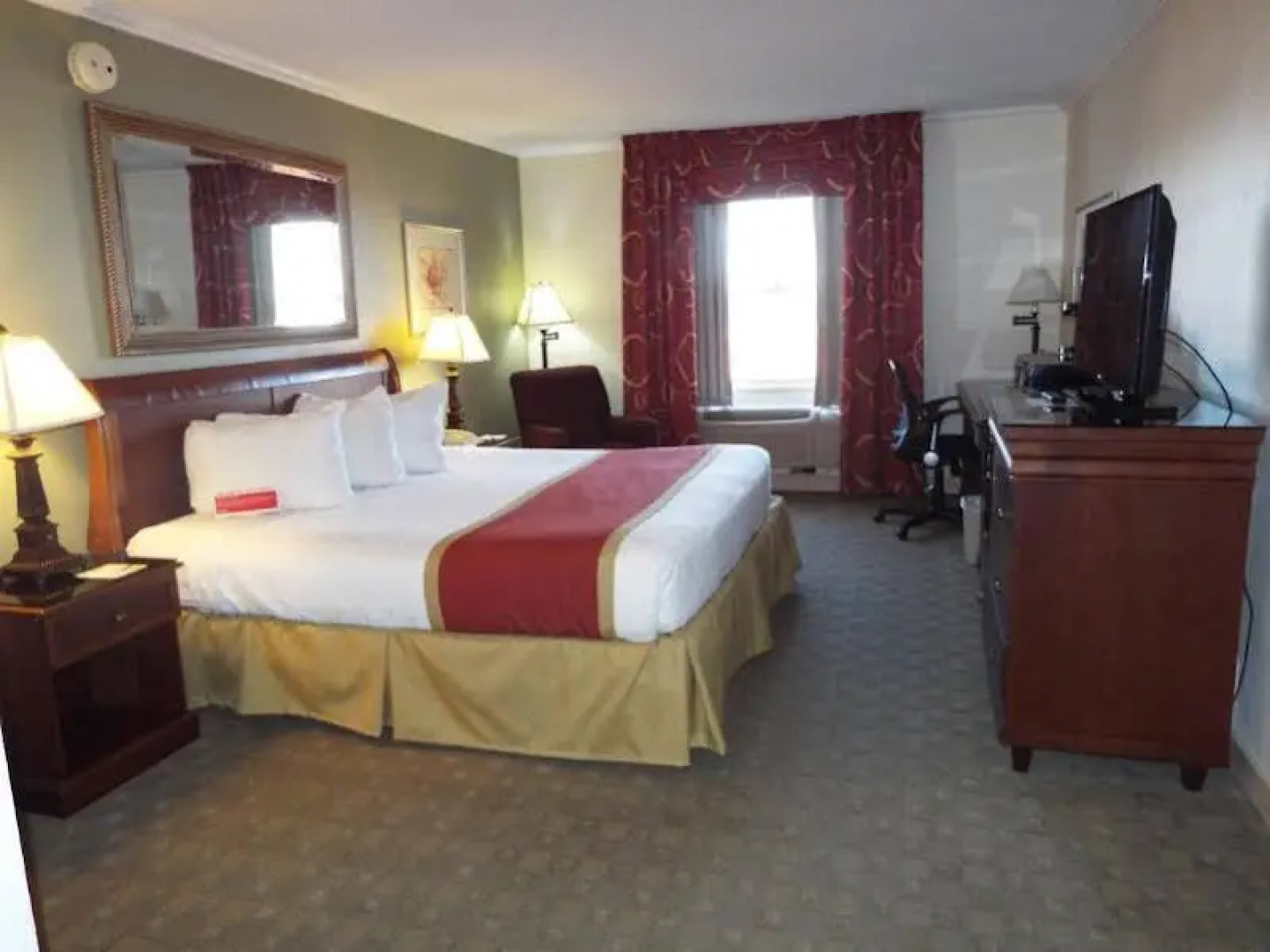 Ramada Morgantown Hotel & Conference Center