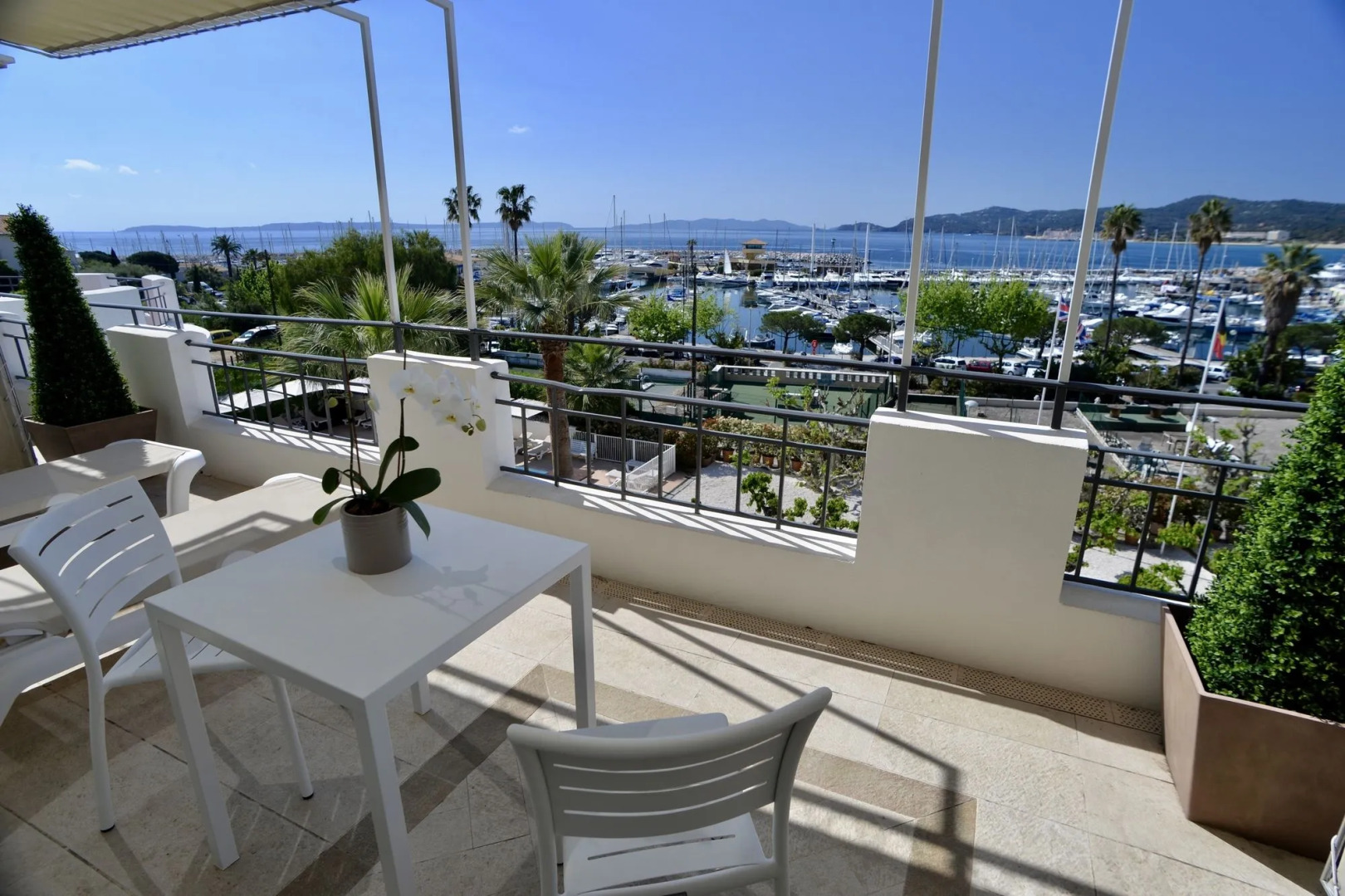 Auberge De La Calanque