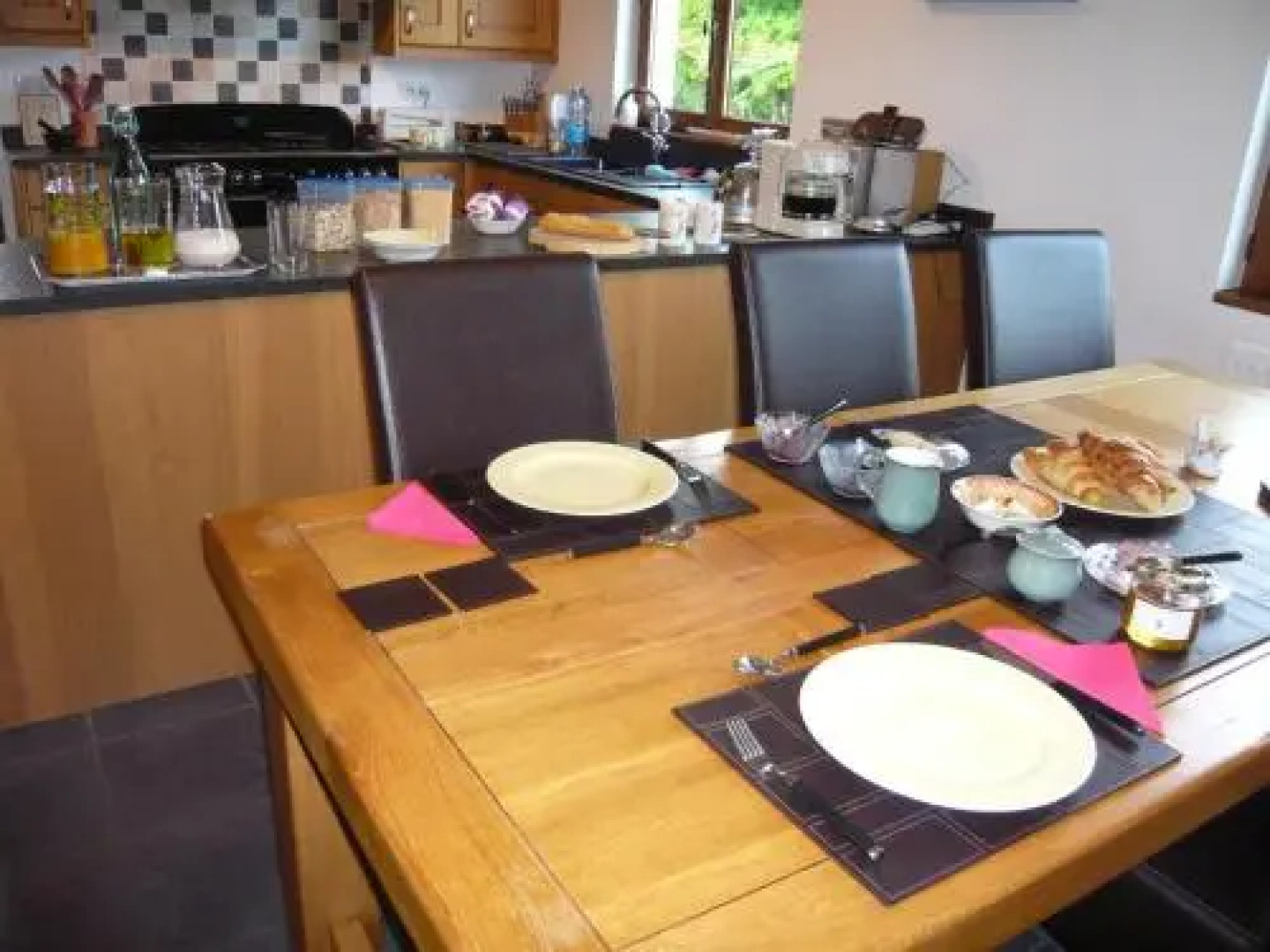 Lakeside Bed and Breakfast