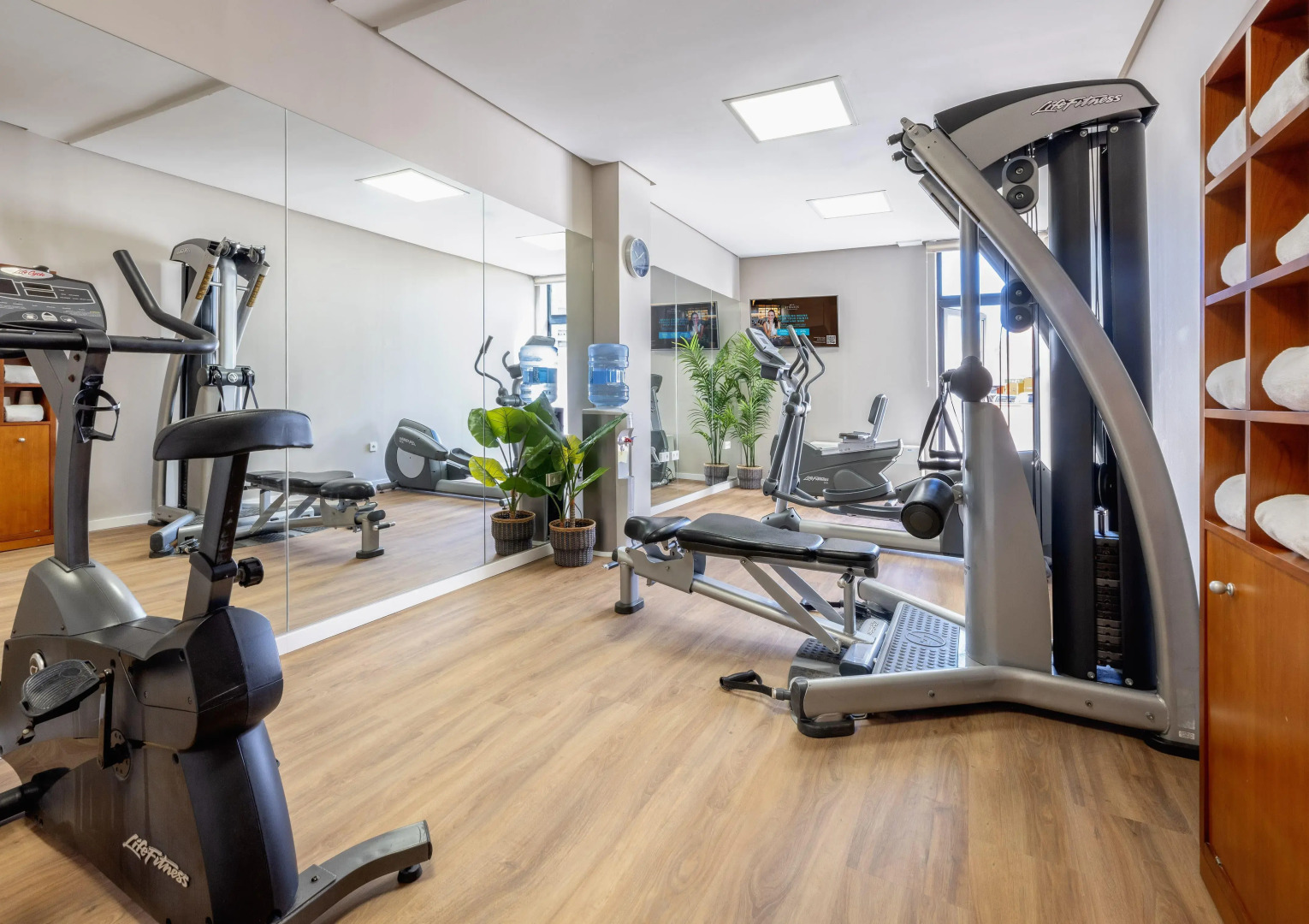 Отель Malaga Alameda Centro Affiliated by Meliá