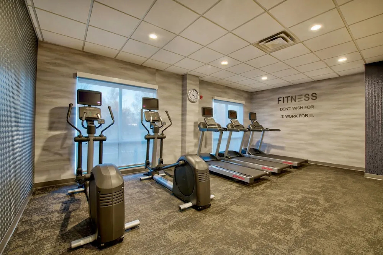 Country Inn & Suites By Carlson Cortland NY