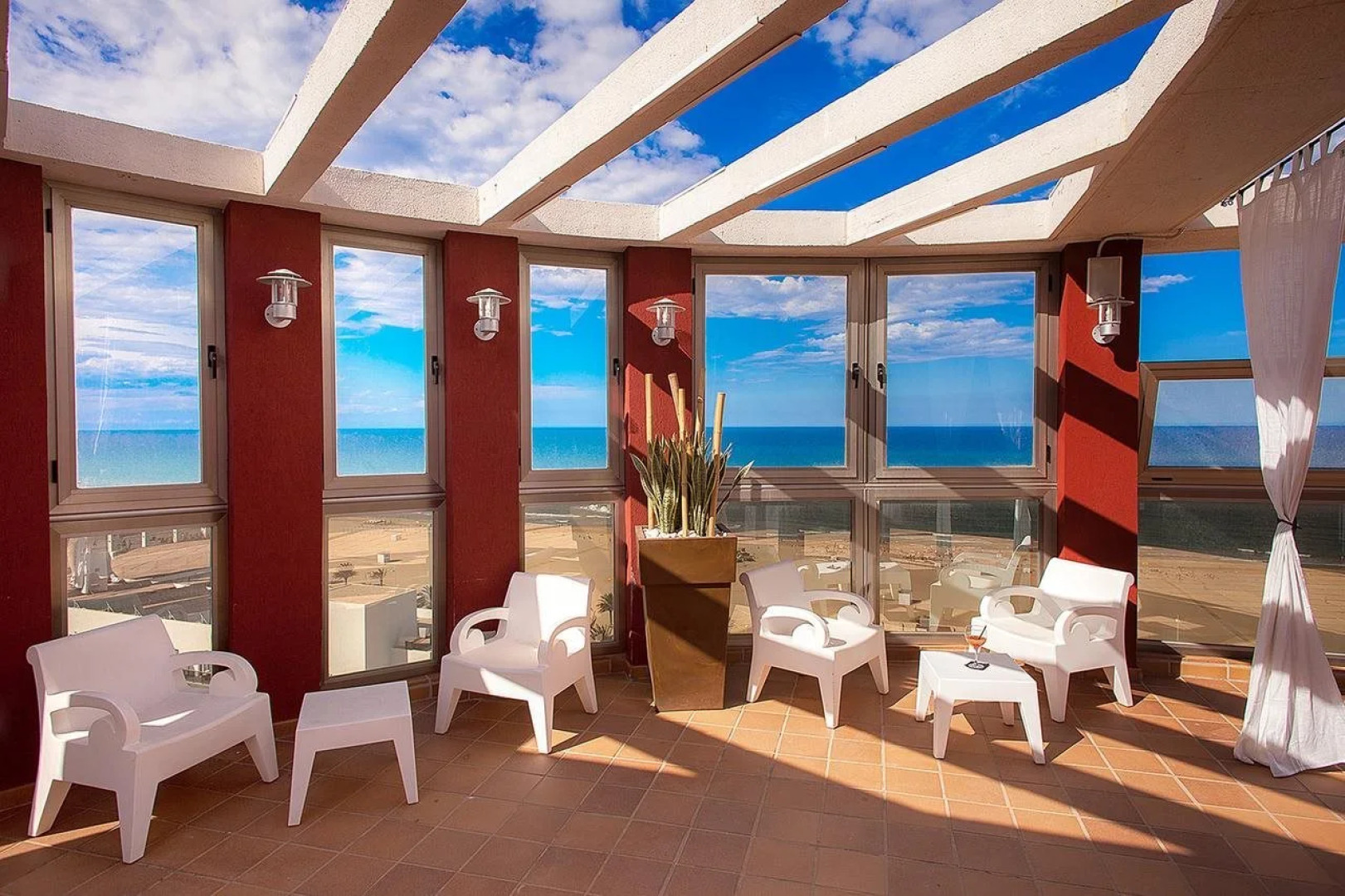 Отель RH Gijón