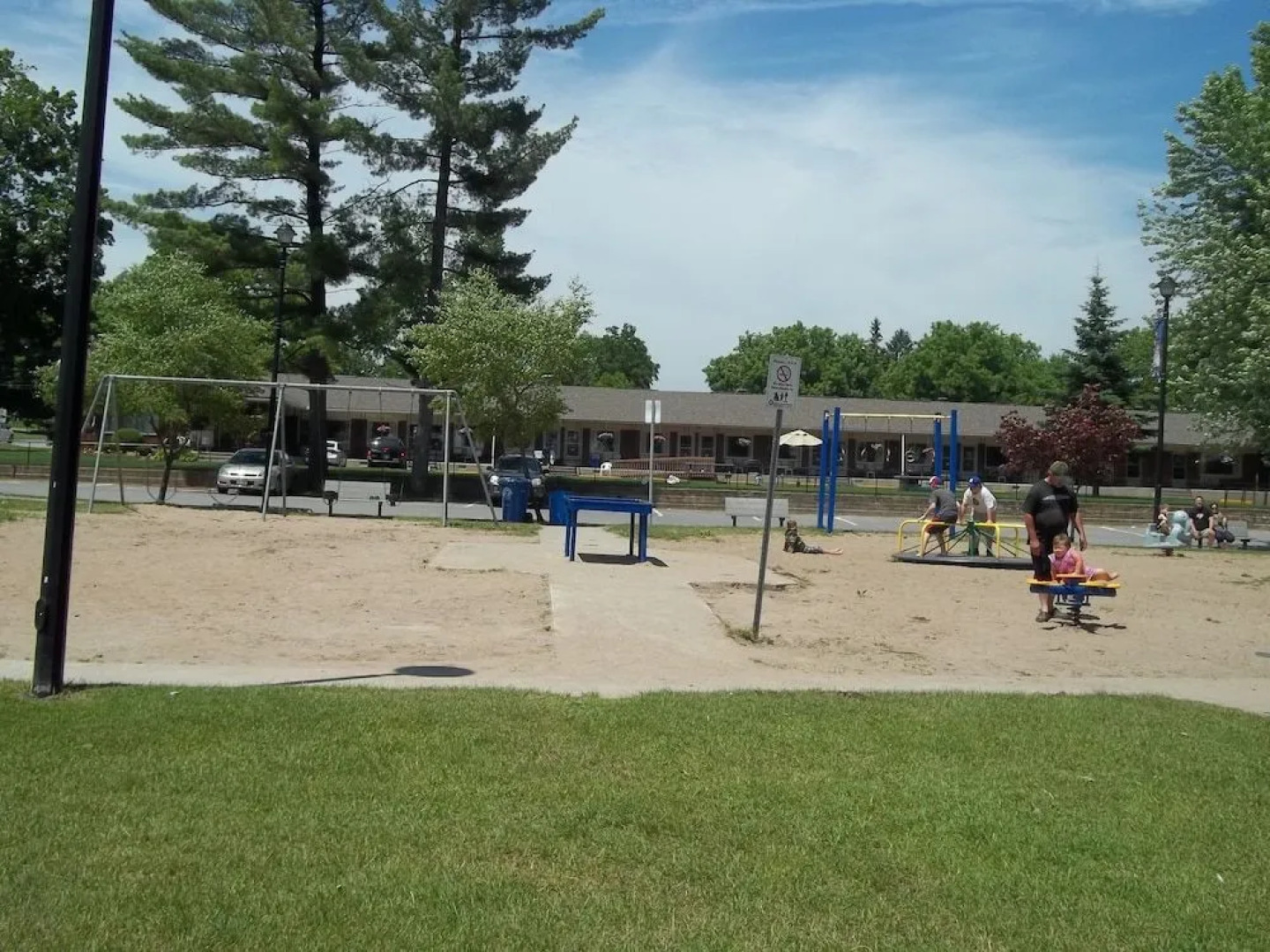 Park Place Motel & Suites