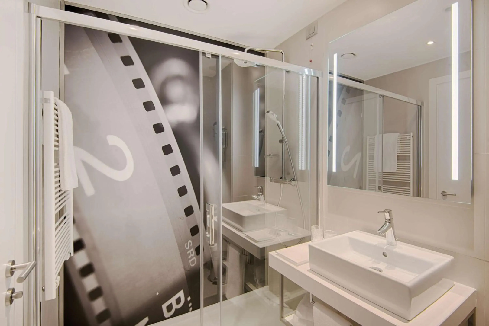 Отель West End Nice