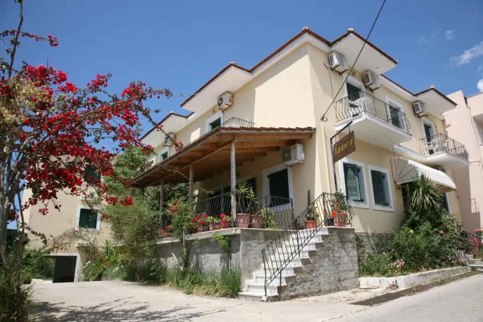 Ammousa Hotel Apartments