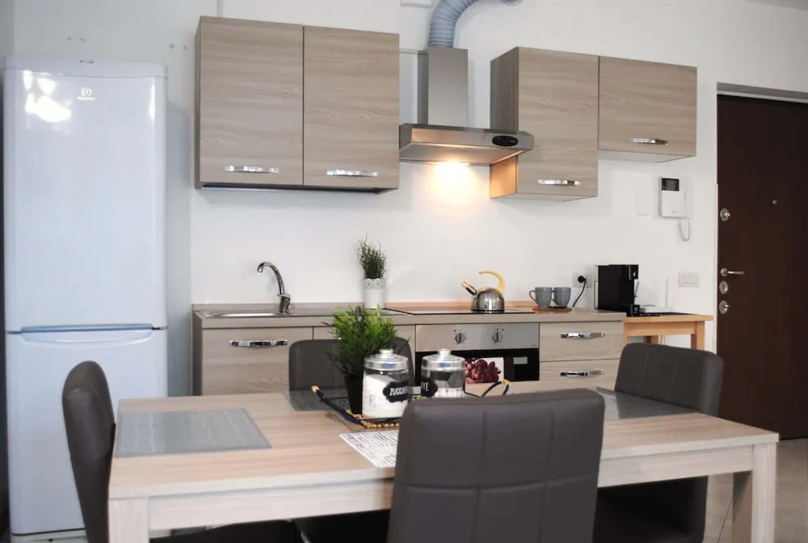 Bnbook Metropolitan Expo Flat 3