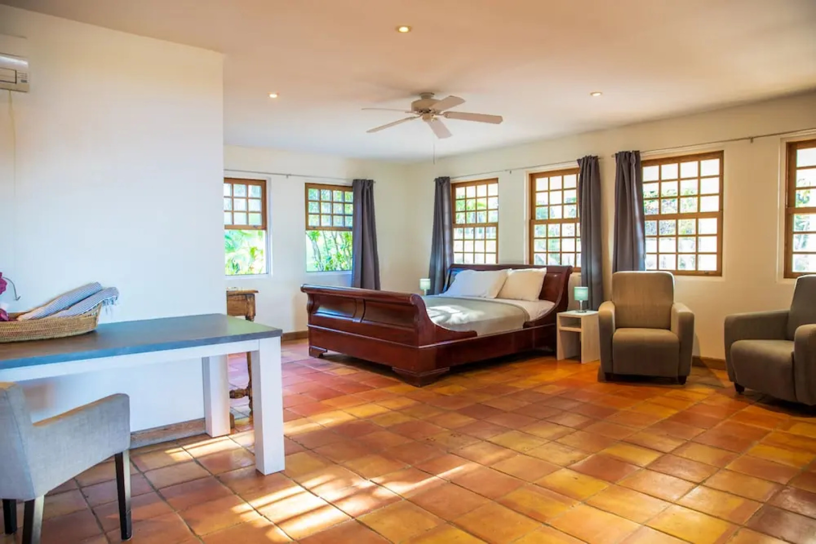 Quill Gardens Boutique Hotel