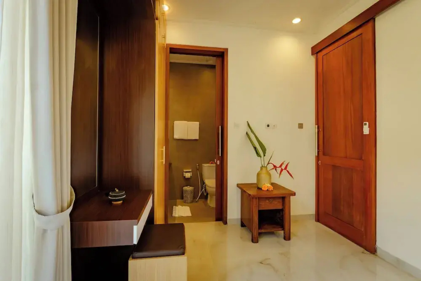 Vil'Latu - 4 Bedrooms Family Villa