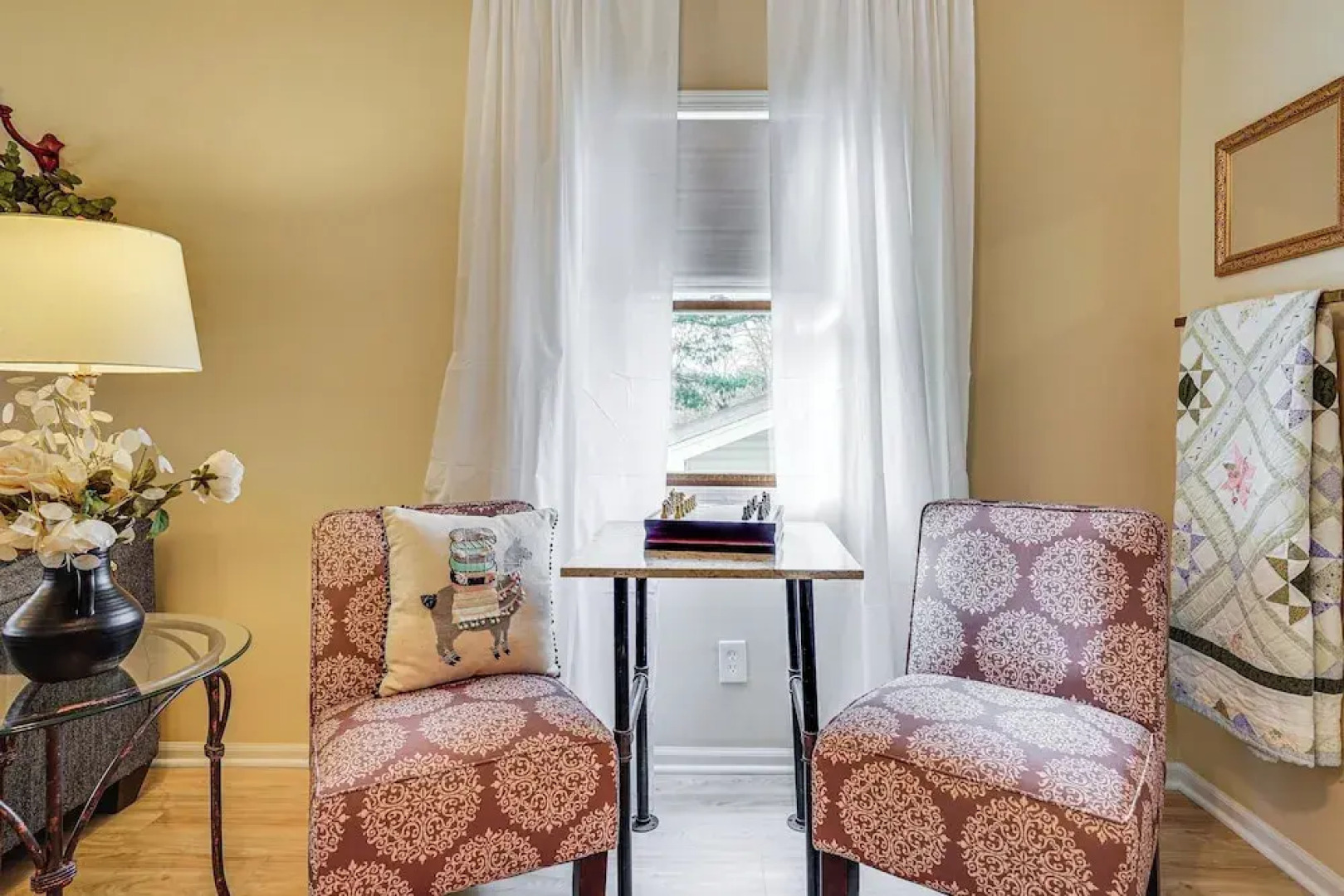 Zanesville Apartment w/ Porch - 3 Mi to Downtown!